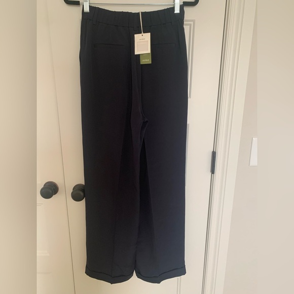 NWT LILYSILK TIMELESS PLEATED WIDE LEG SILK TROUSERS midnight blue size 6 - Picture 6 of 7